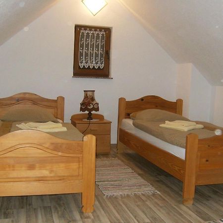 House Drakulic Korenica Quarto foto